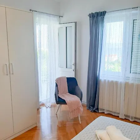 Sara Apartment